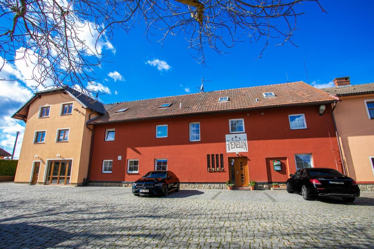 Penzion Vion Plzeň Exteriör bild